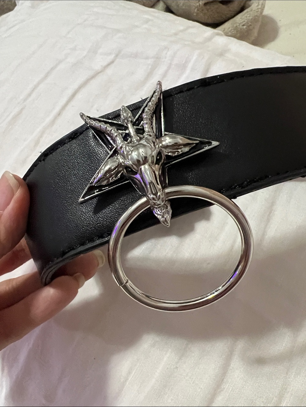 Killstar Black choker necklace with Silver Pentagram Ring - Picture 6 of 6